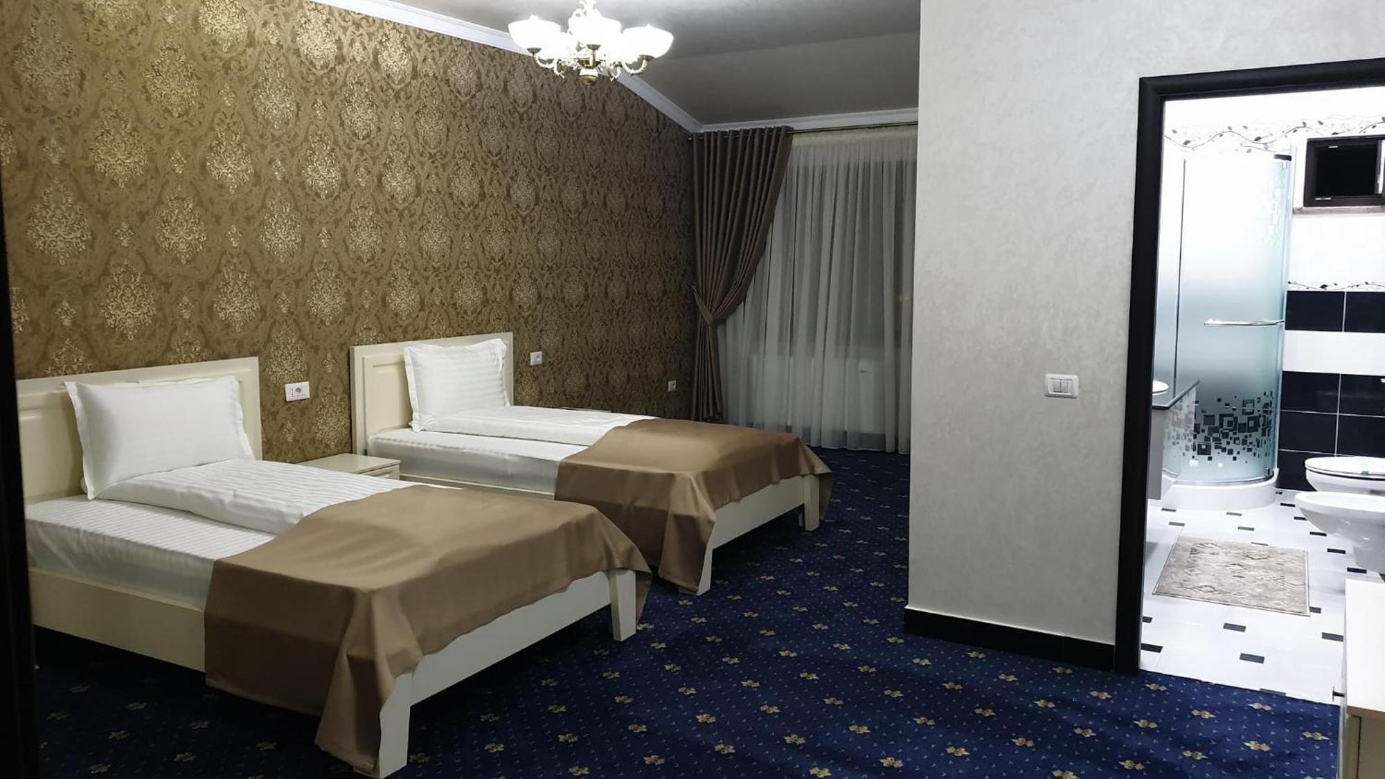 Hotel Bacsoridana Tecuci Zewnętrze zdjęcie