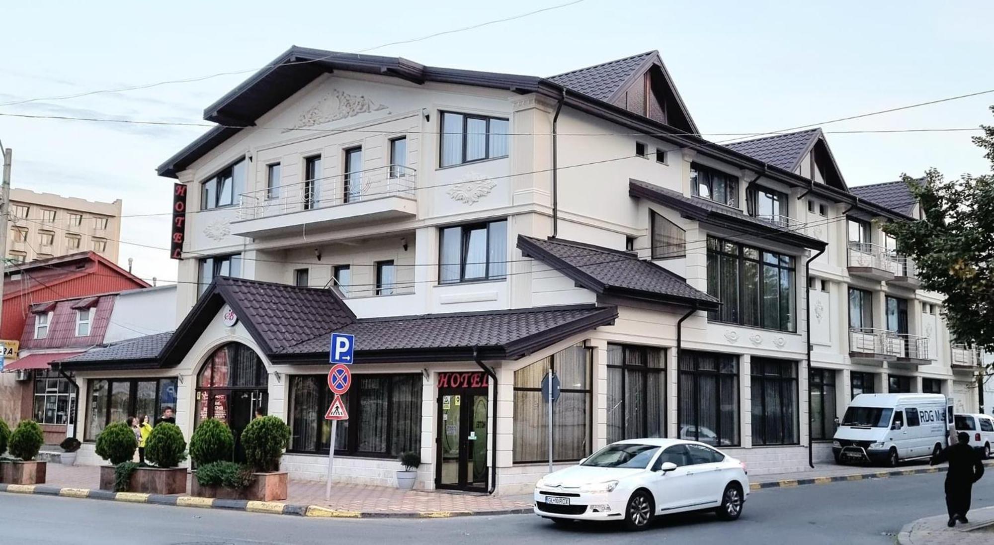 Hotel Bacsoridana Tecuci Zewnętrze zdjęcie