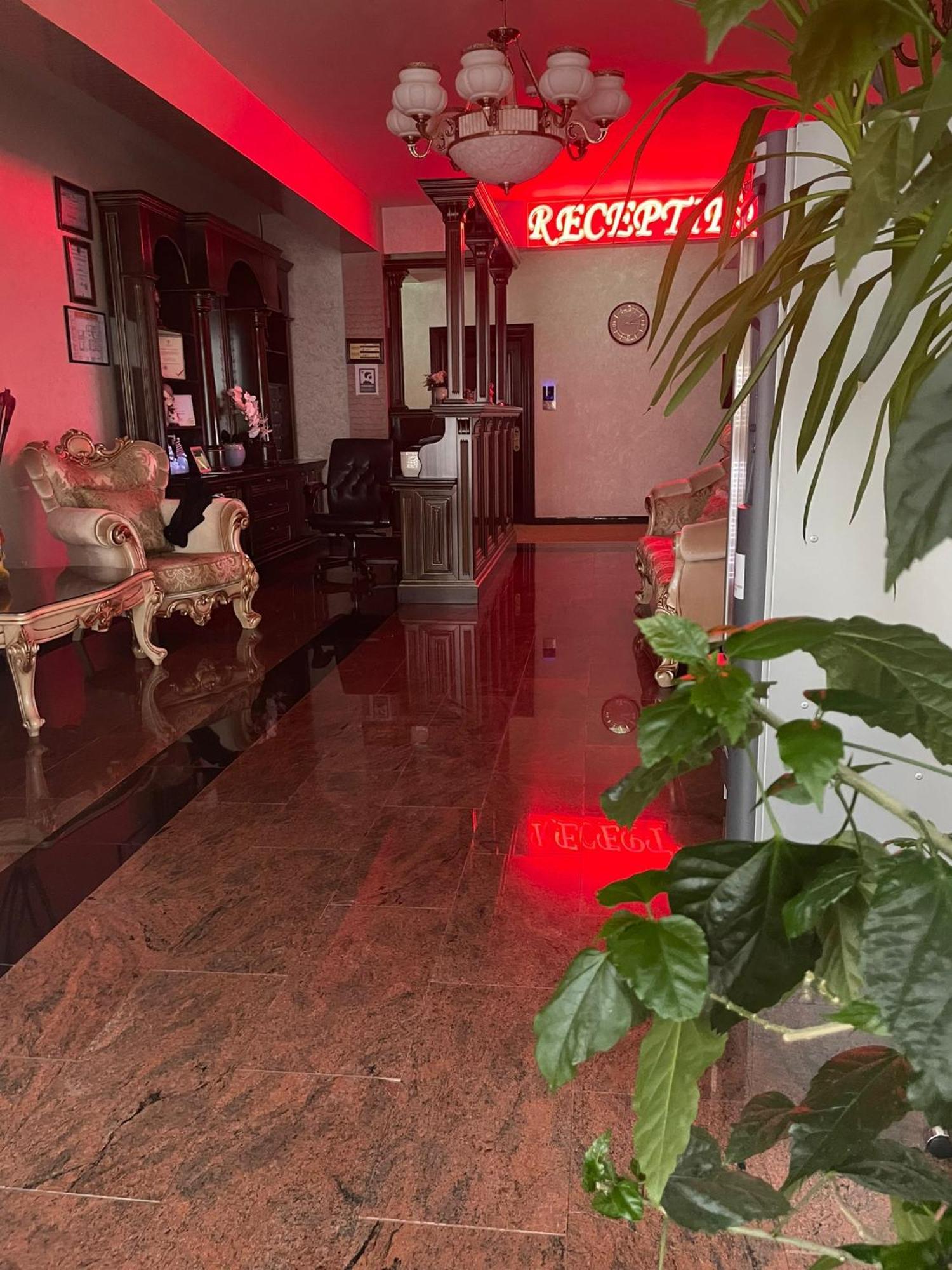 Hotel Bacsoridana Tecuci Zewnętrze zdjęcie