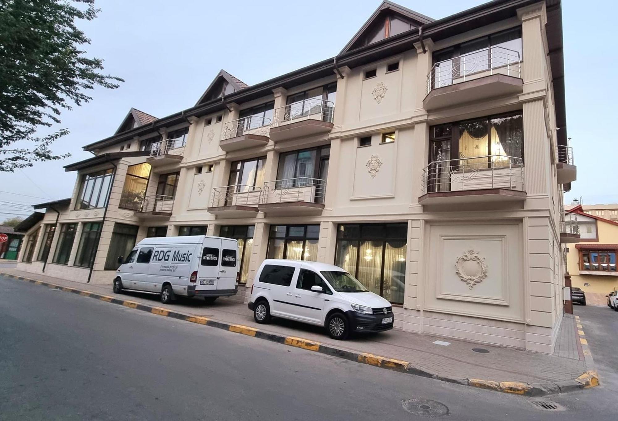Hotel Bacsoridana Tecuci Zewnętrze zdjęcie